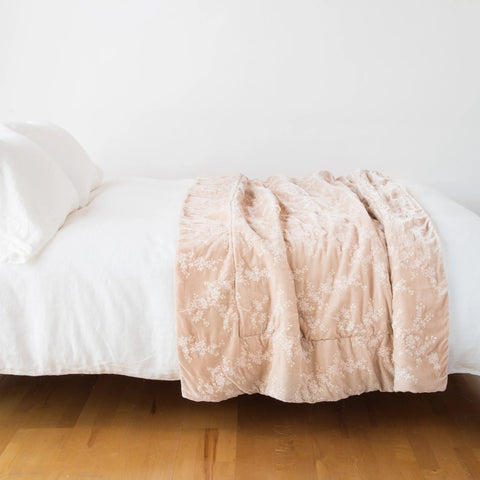 Bella Notte Lynette Bed Blanket